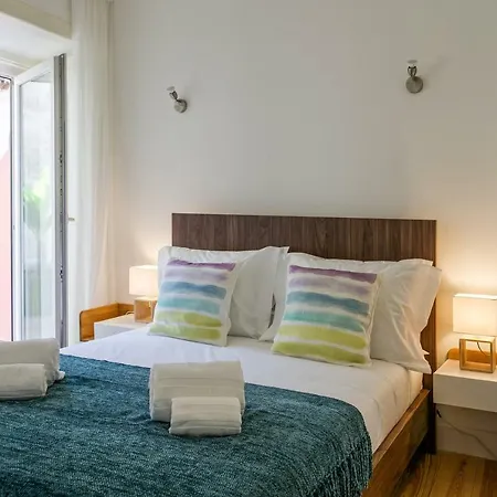 アパート Hip Tailor Made Flat In Bairro Alto *