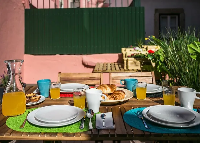 Apartment Hip Tailor Made Flat In Bairro Alto