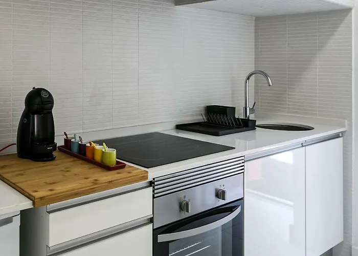 Hip Tailor Made Flat In Bairro Alto