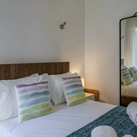 Hip Tailor Made Flat In Bairro Alto * Lizbona